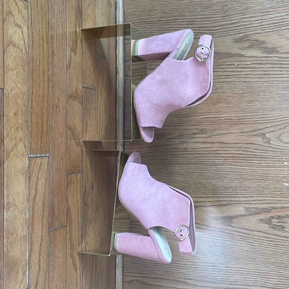 A Shoe Dazzle fuchsia colored suede/leather blend ankle open-toe bootie.